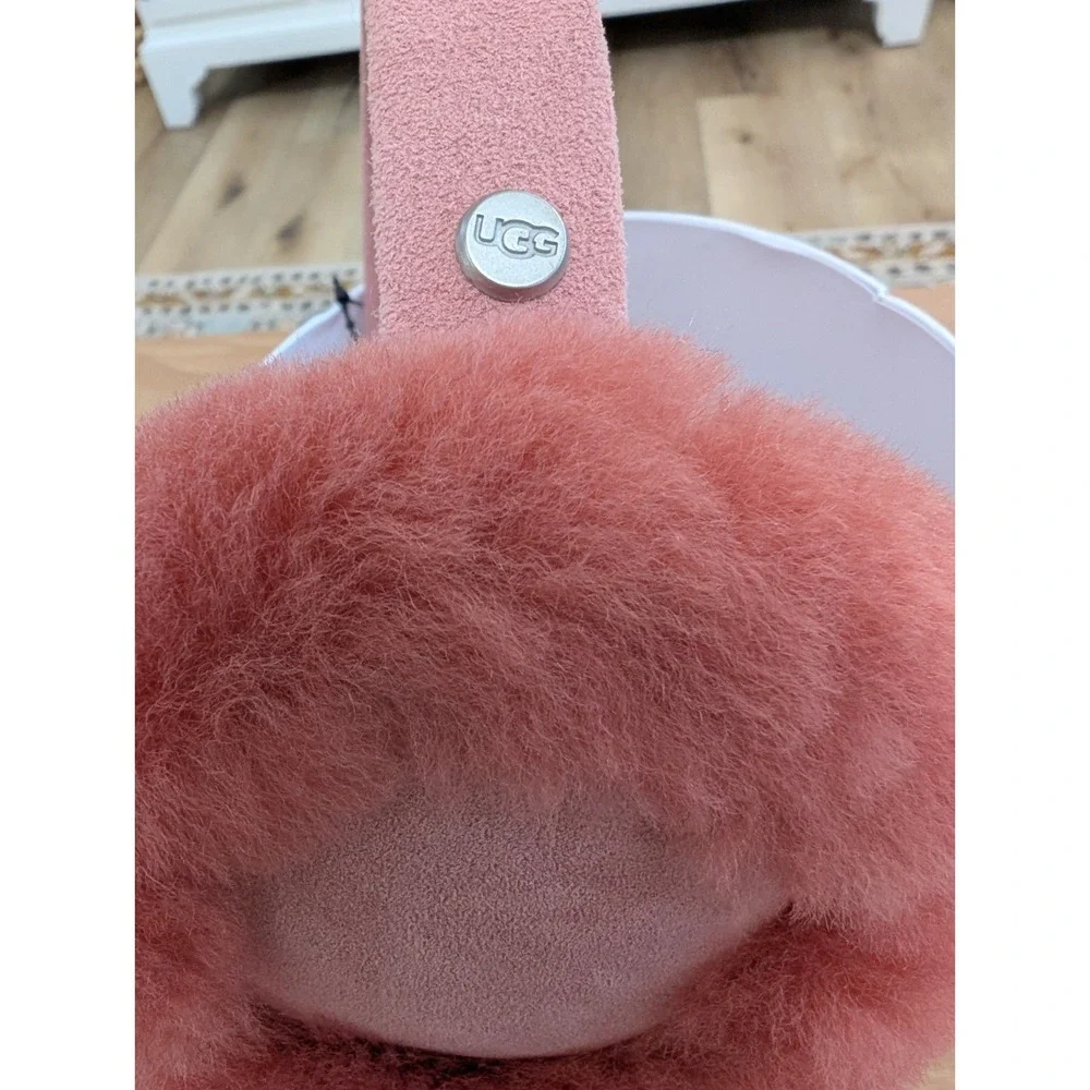 UGG new big